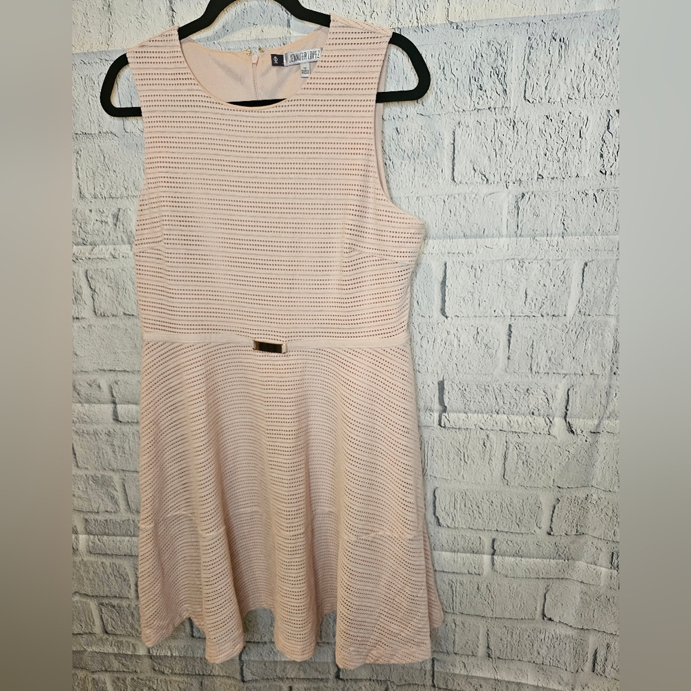 JENNIFER LOPEZ pink dress